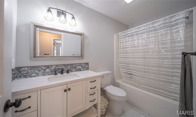 19590 Lilly Lane, Waynesville, MO 65583