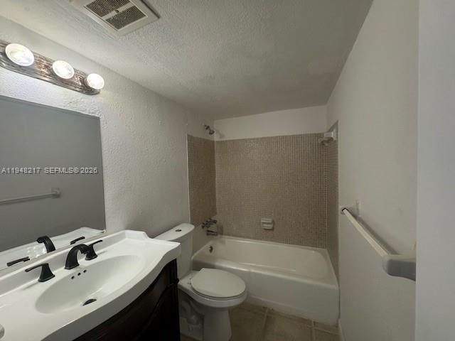 241 SE 9th Ave 105, Pompano Beach, FL 33060