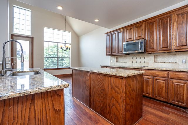 3300 Nottingham Drive, Mckinney, TX 75072