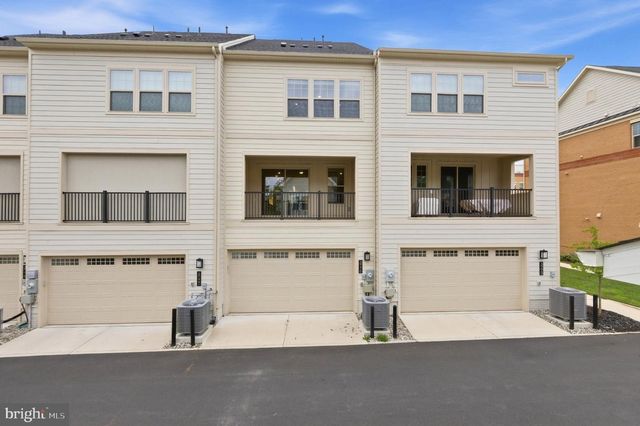 3775 MAYORS WAY, Fairfax, VA 22030