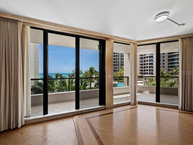 1211 GULF OF MEXICO DRIVE 109, Longboat Key, FL 34228