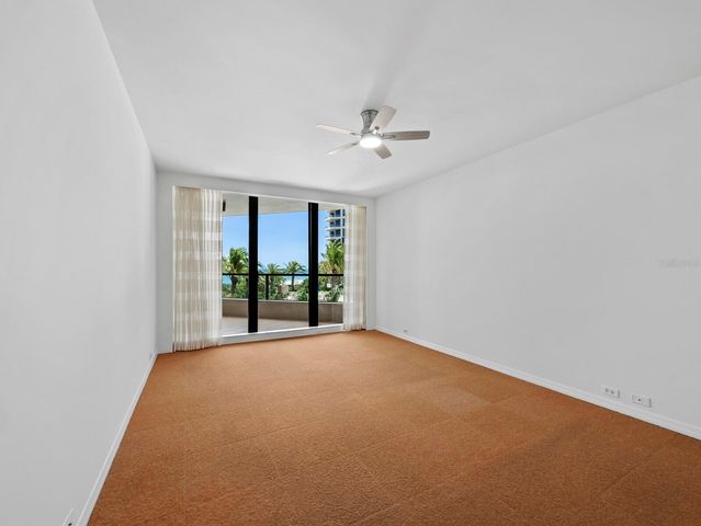 1211 GULF OF MEXICO DRIVE 109, Longboat Key, FL 34228
