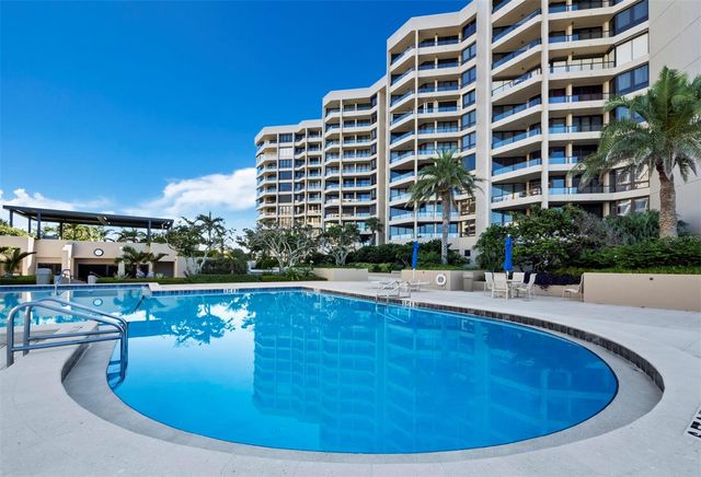 1211 GULF OF MEXICO DRIVE 109, Longboat Key, FL 34228