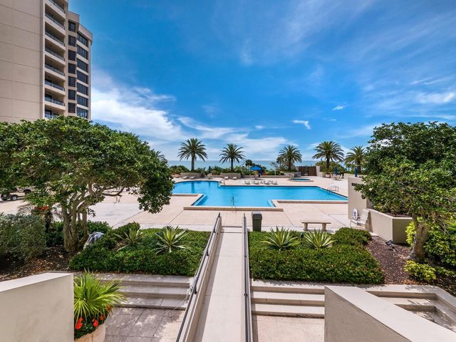 1211 GULF OF MEXICO DRIVE 109, Longboat Key, FL 34228