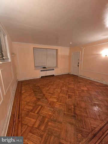 2211 MELVIN ST, Philadelphia, PA 19131