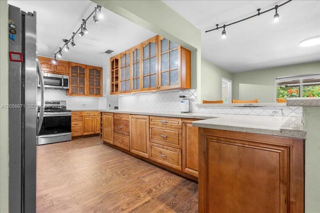 27305 SW 162nd Ct, Homestead, FL 33031