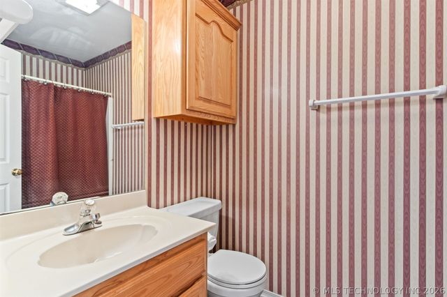 8515 N 102ND East Avenue, Owasso, OK 74055