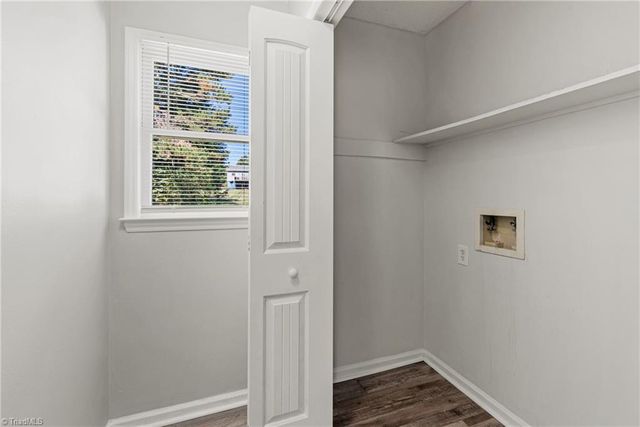 5525 Moravian Heights Lane, Clemmons, NC 27012