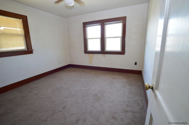 2142 W C ST, Torrington, WY 82240