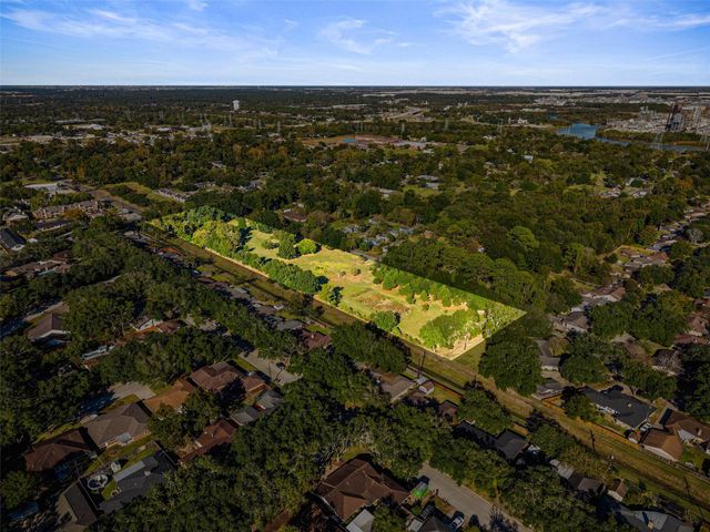 2201 Cedar Bayou Road, Baytown, TX 77520