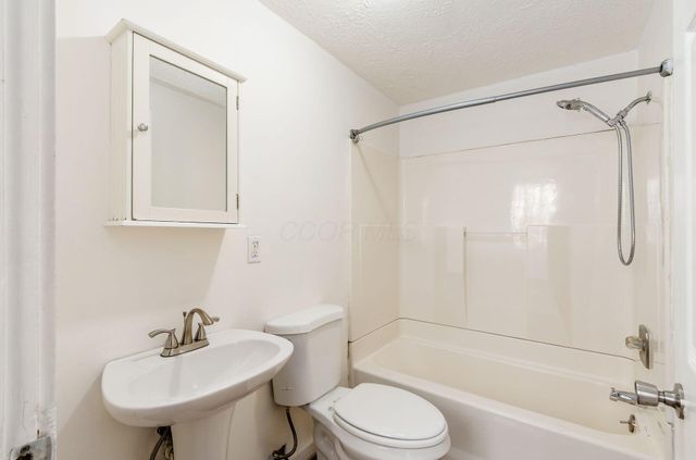 73 Hayden Avenue, Columbus, OH 43222