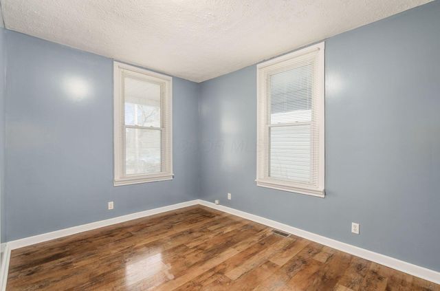 73 Hayden Avenue, Columbus, OH 43222