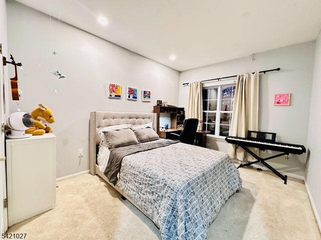 32 Windsor Dr, Lincoln Park Boro, NJ 07035