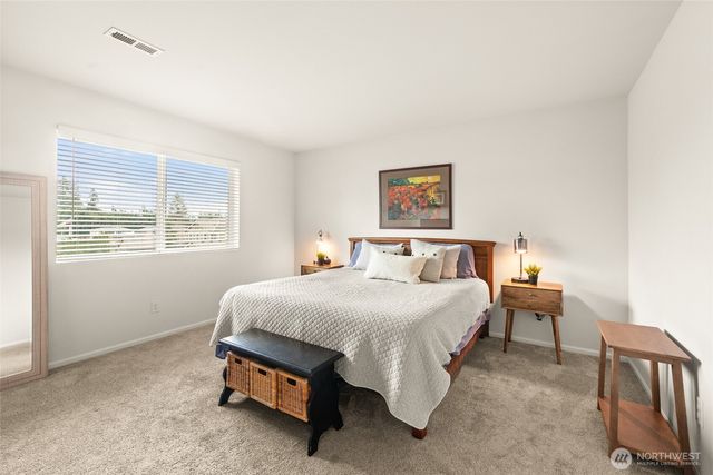 27366 215th Place SE, Maple Valley, WA 98038