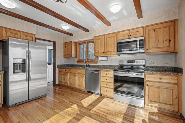 394 East Post Rd SE, Cedar Rapids, IA 52403