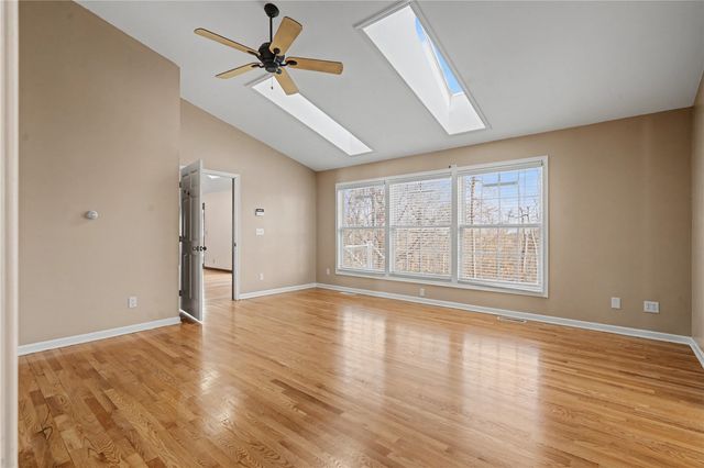 394 East Post Rd SE, Cedar Rapids, IA 52403