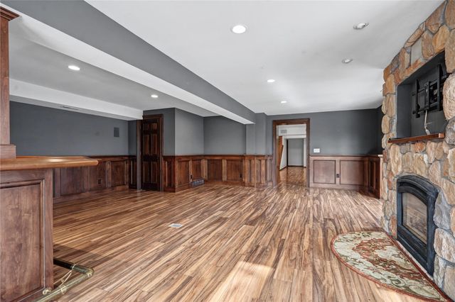 394 East Post Rd SE, Cedar Rapids, IA 52403