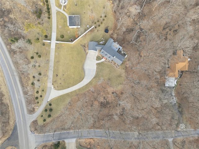 394 East Post Rd SE, Cedar Rapids, IA 52403