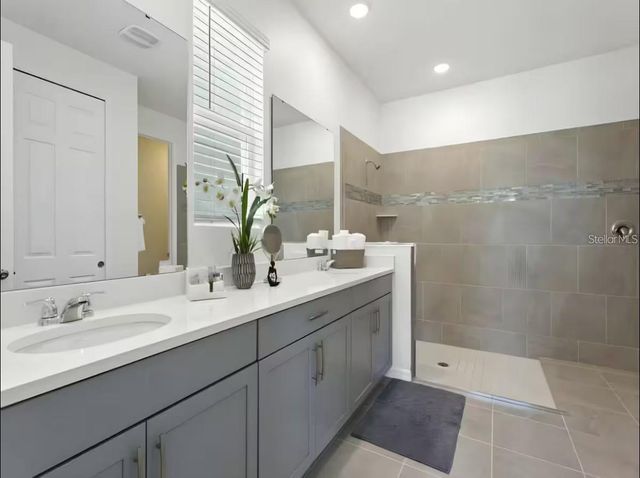 1929 TROPICAL PALMS CIRCLE, Kissimmee, FL 34747