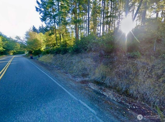 5011 E Rasor Road, Belfair, WA 98528