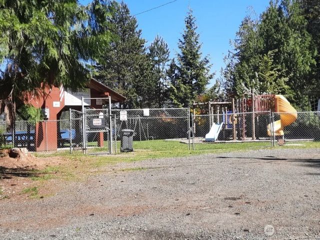 5011 E Rasor Road, Belfair, WA 98528