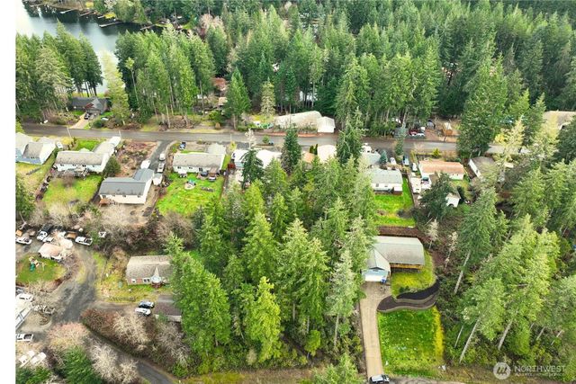 5011 E Rasor Road, Belfair, WA 98528