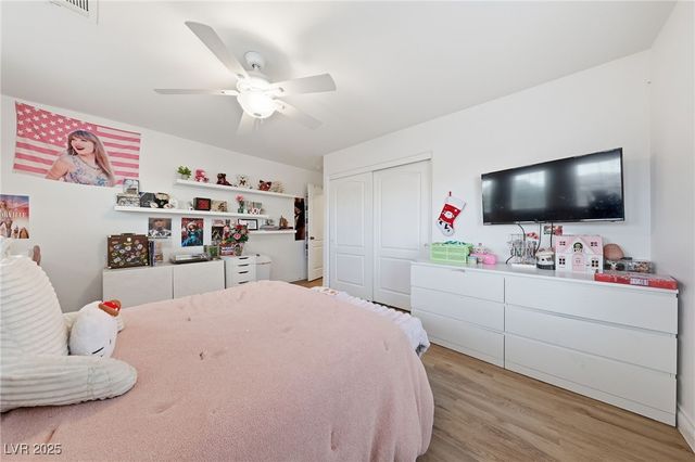 726 Canary Wharf Drive, Las Vegas, NV 89178