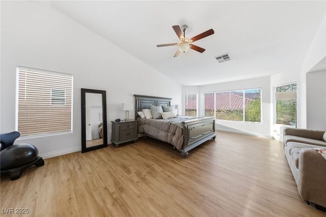 726 Canary Wharf Drive, Las Vegas, NV 89178