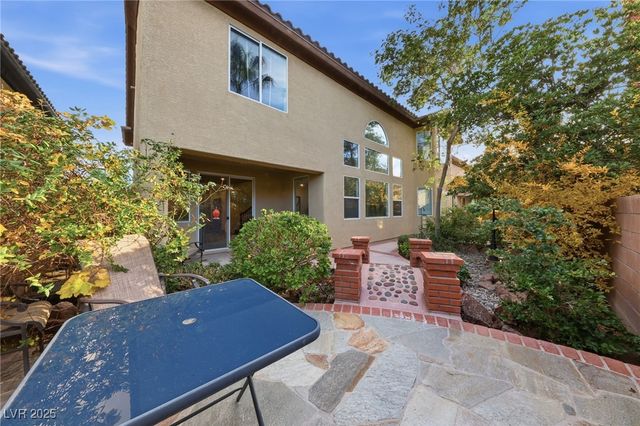 726 Canary Wharf Drive, Las Vegas, NV 89178