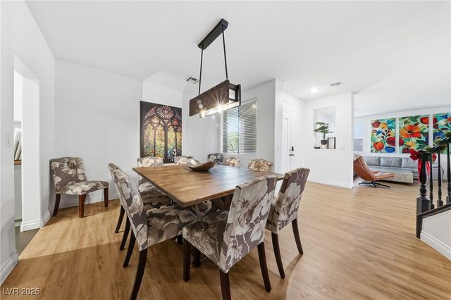 726 Canary Wharf Drive, Las Vegas, NV 89178