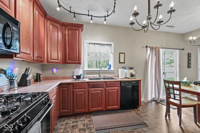 1163 King Maple Drive, Greenfield, IN 46140