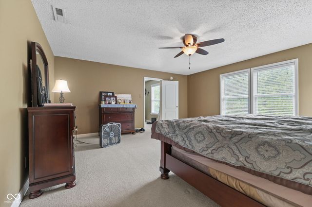1163 King Maple Drive, Greenfield, IN 46140