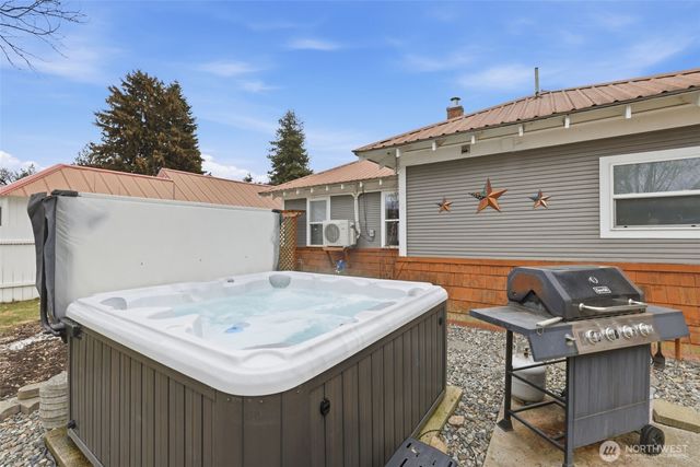 814 Cleveland Avenue, South Cle Elum, WA 98943