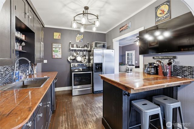 814 Cleveland Avenue, South Cle Elum, WA 98943