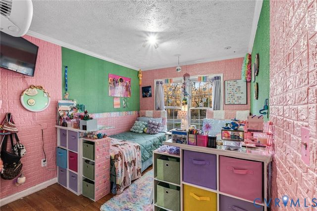 730 SW 5th St, Charlottesville, VA 22902