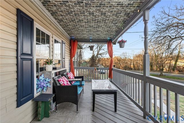 730 SW 5th St, Charlottesville, VA 22902