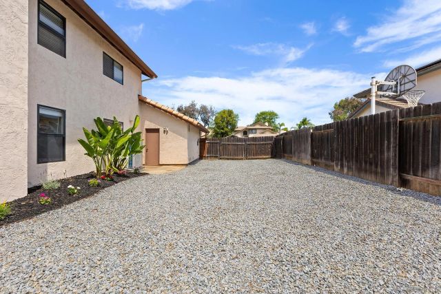 13939 Country Creek, Poway, CA 92064
