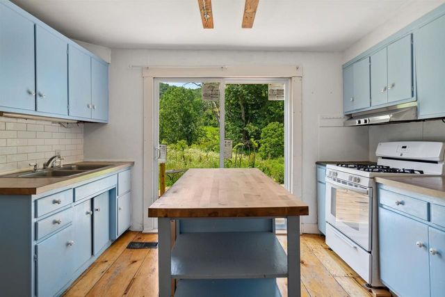 509 VT Route 110, Tunbridge, VT 05077