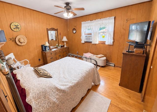 33 Private Dr 5713 St Rt 243, Ironton, OH 45638
