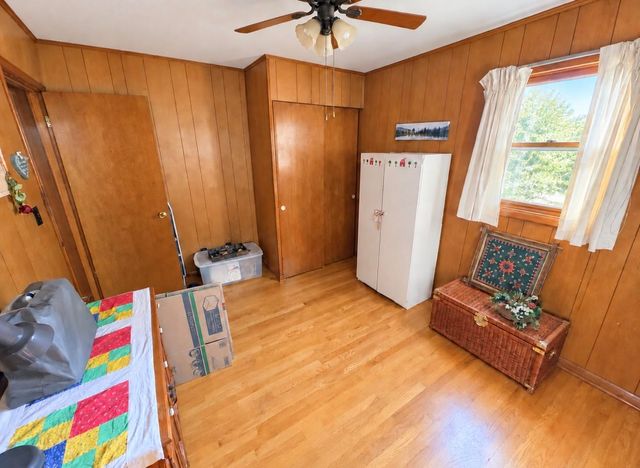 33 Private Dr 5713 St Rt 243, Ironton, OH 45638