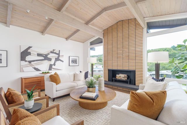 9 Underhill Rd, Mill Valley, CA 94941