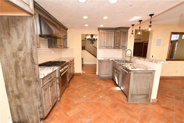 14230 Plumas Court, Fontana, CA 92336