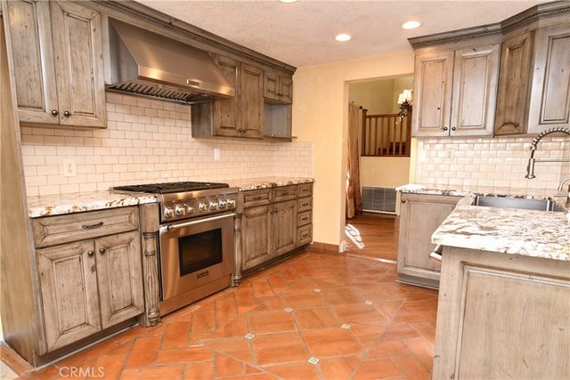 14230 Plumas Court, Fontana, CA 92336