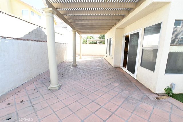 14230 Plumas Court, Fontana, CA 92336