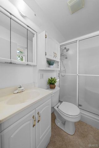5730 Luffbury Circle, Oakville, MO 63129