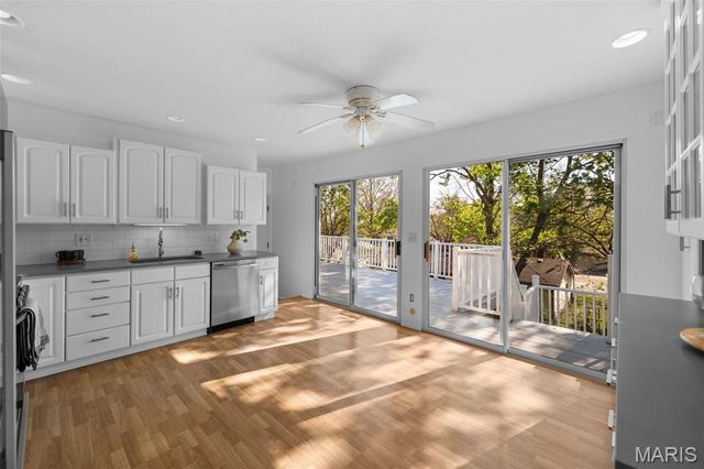 5730 Luffbury Circle, Oakville, MO 63129