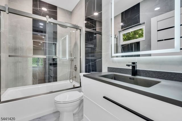 68 North Rd, Boonton Twp., NJ 07005
