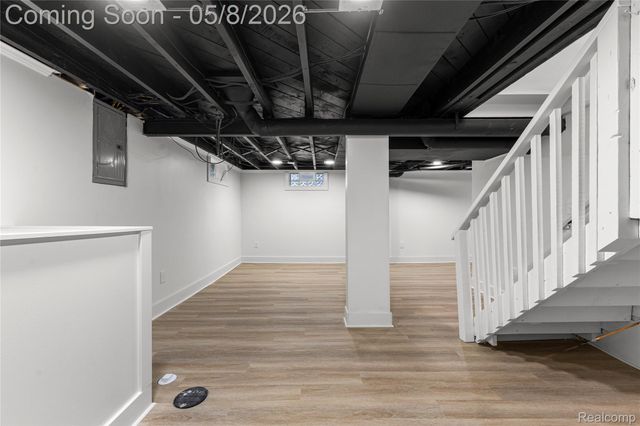 411 N Stephenson Highway, Royal Oak, MI 48067