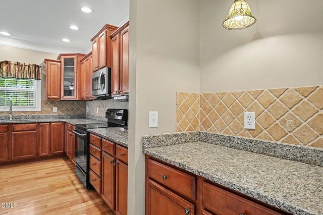 517 Wheddon Cross Way, Wake Forest, NC 27587