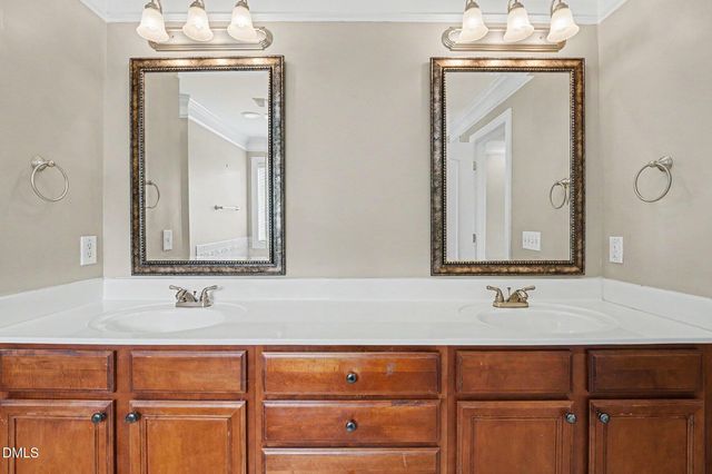 517 Wheddon Cross Way, Wake Forest, NC 27587